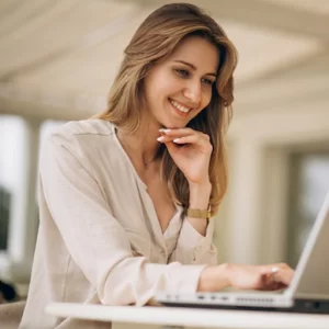 نسترن خیرمند